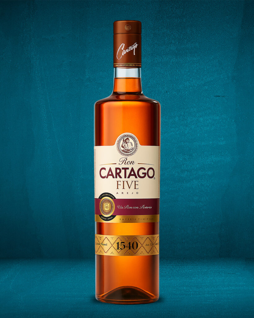 1 cartago ron five 700ml